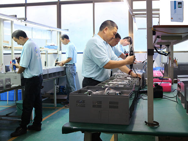 当蒸汽发生器学会“思考”：电磁蒸汽如何融入零碳智能工厂？